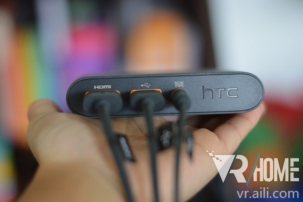 要在墙上打孔？HTC Vive需要这样安装